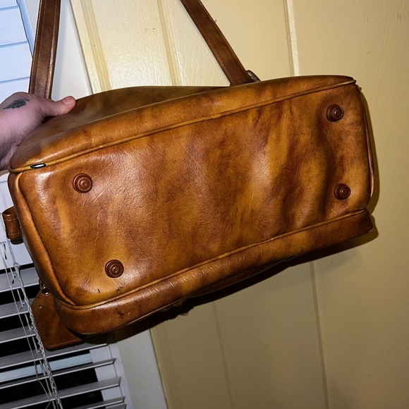 Vintage 1960s Brown Leather Carry On Travel Crossbody Bag - Picture 7 of 14